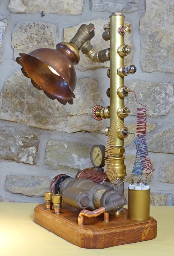 Steampunk Lamp 36_0164_900.jpg